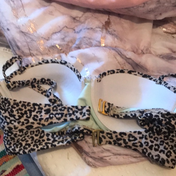 Cheetah print swim top - Picture 3 of 3